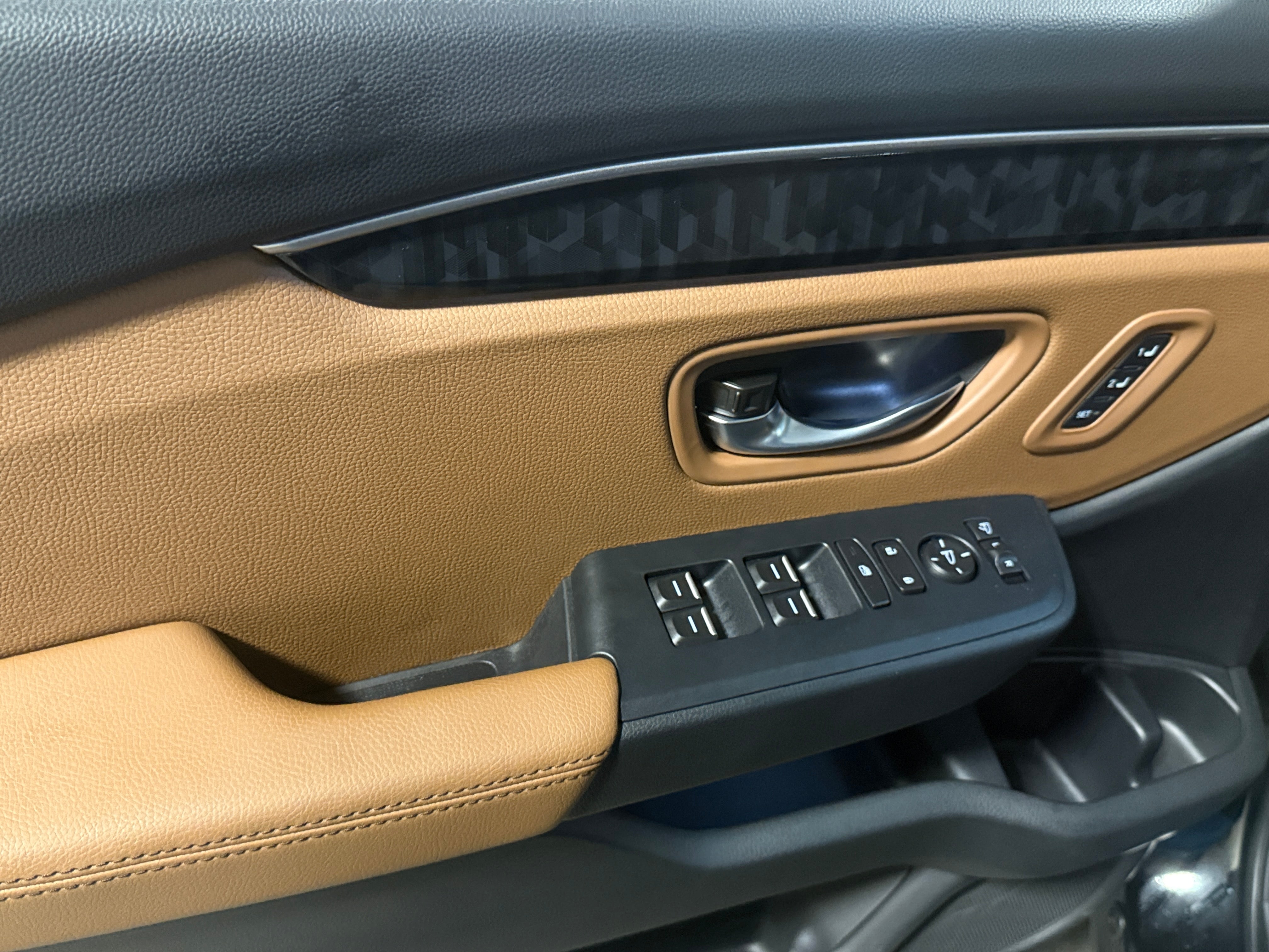 honda passport 2026 5FNYF9H83TB054625 image honda passport 2026 5FNYF9H83TB054625 image