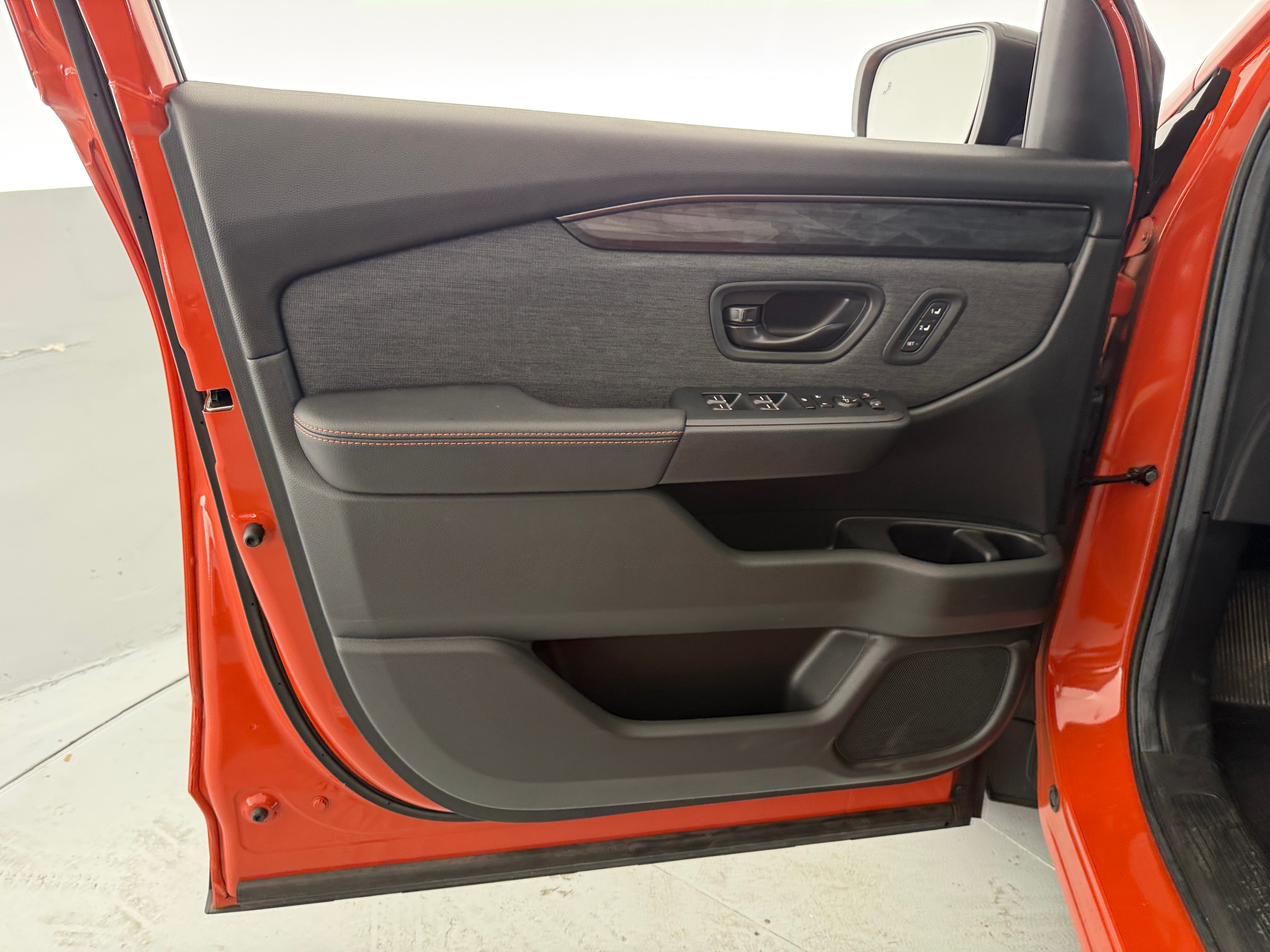 honda passport 2026 5FNYF9H52TB032525 image honda passport 2026 5FNYF9H52TB032525 image