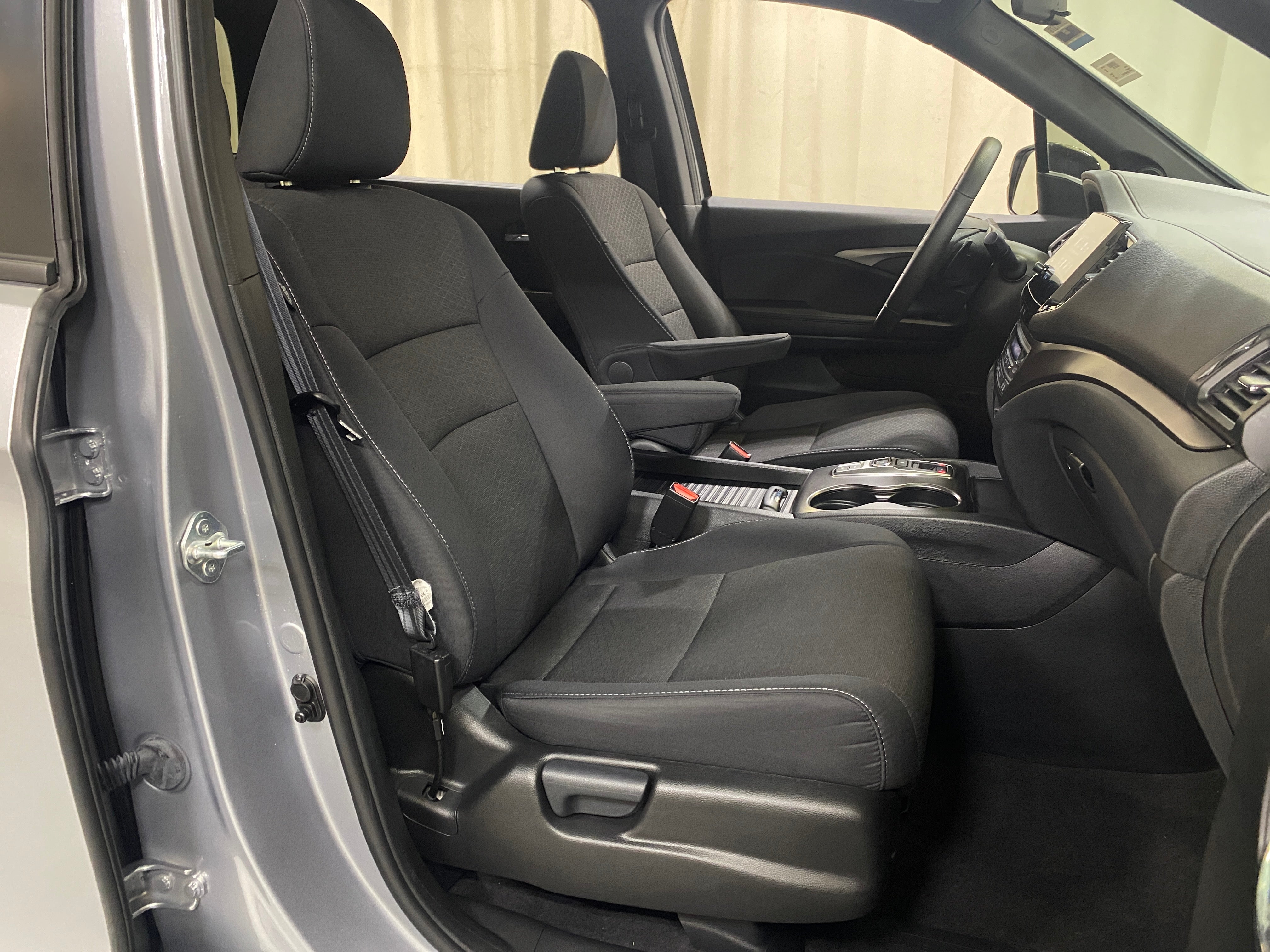 honda passport 2021 5FNYF7H28MB014557 image honda passport 2021 5FNYF7H28MB014557 image