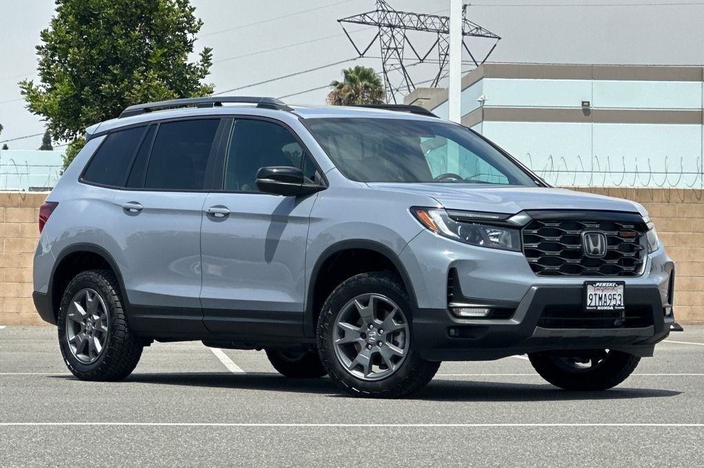 honda passport 2025 5FNYF8H67SB009405 image honda passport 2025 5FNYF8H67SB009405 image