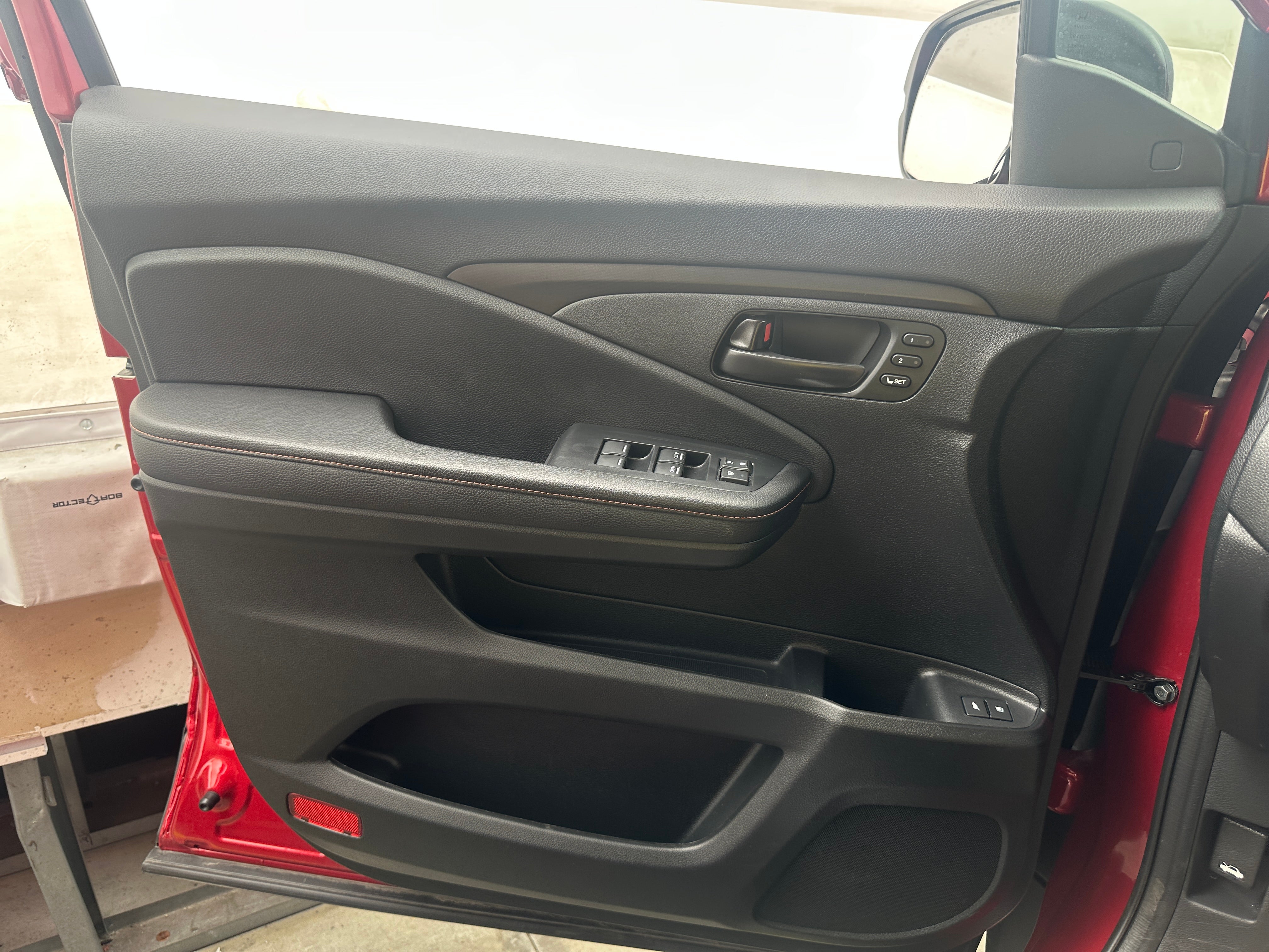 honda passport 2025 5FNYF8H63SB008722 image honda passport 2025 5FNYF8H63SB008722 image