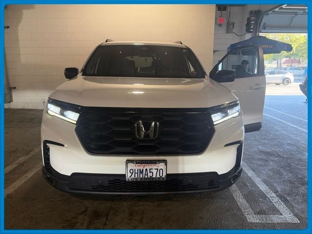 honda pilot 2023 5FNYG2H38PB014796 image honda pilot 2023 5FNYG2H38PB014796 image
