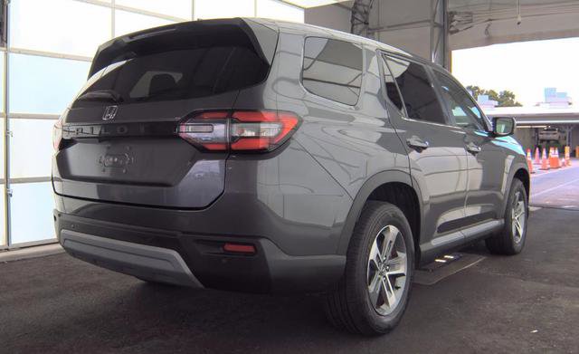 honda pilot 2023 5FNYG2H52PB002838 image honda pilot 2023 5FNYG2H52PB002838 image