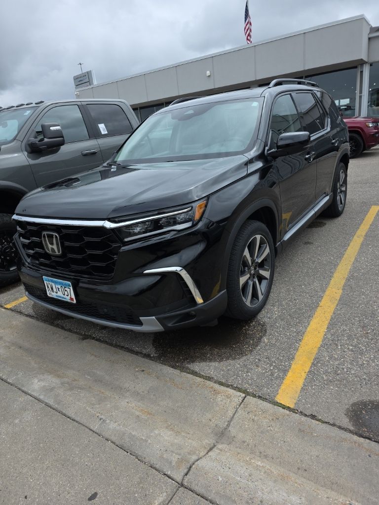 honda pilot 2023 5FNYG1H75PB032654 image honda pilot 2023 5FNYG1H75PB032654 image