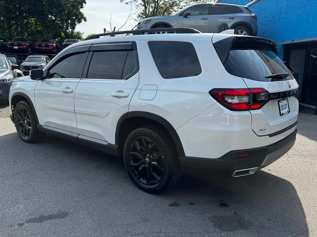 honda pilot 2023 5FNYG1H75PB032301 image honda pilot 2023 5FNYG1H75PB032301 image