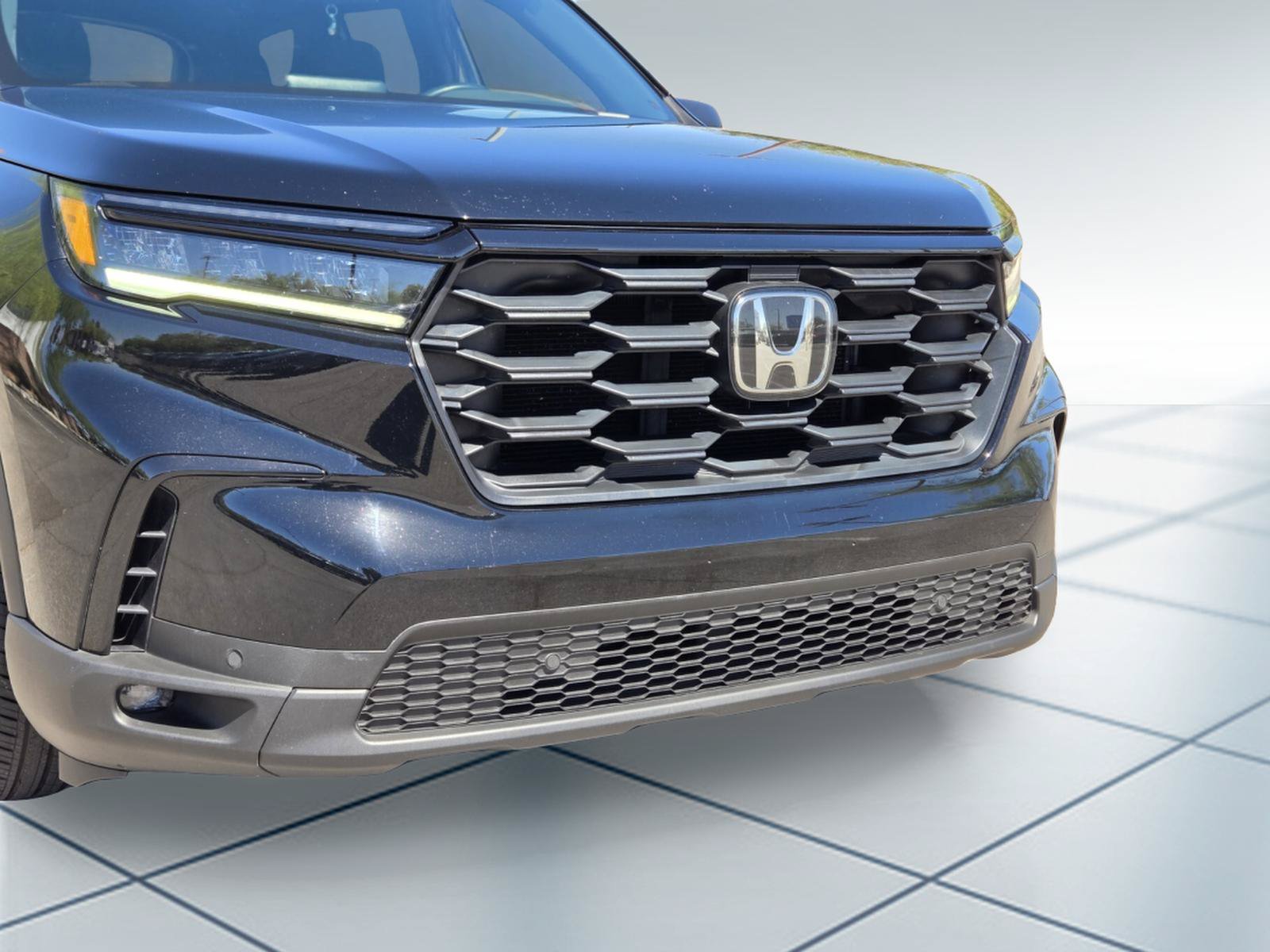 honda pilot 2023 5FNYG1H30PB047639 image honda pilot 2023 5FNYG1H30PB047639 image