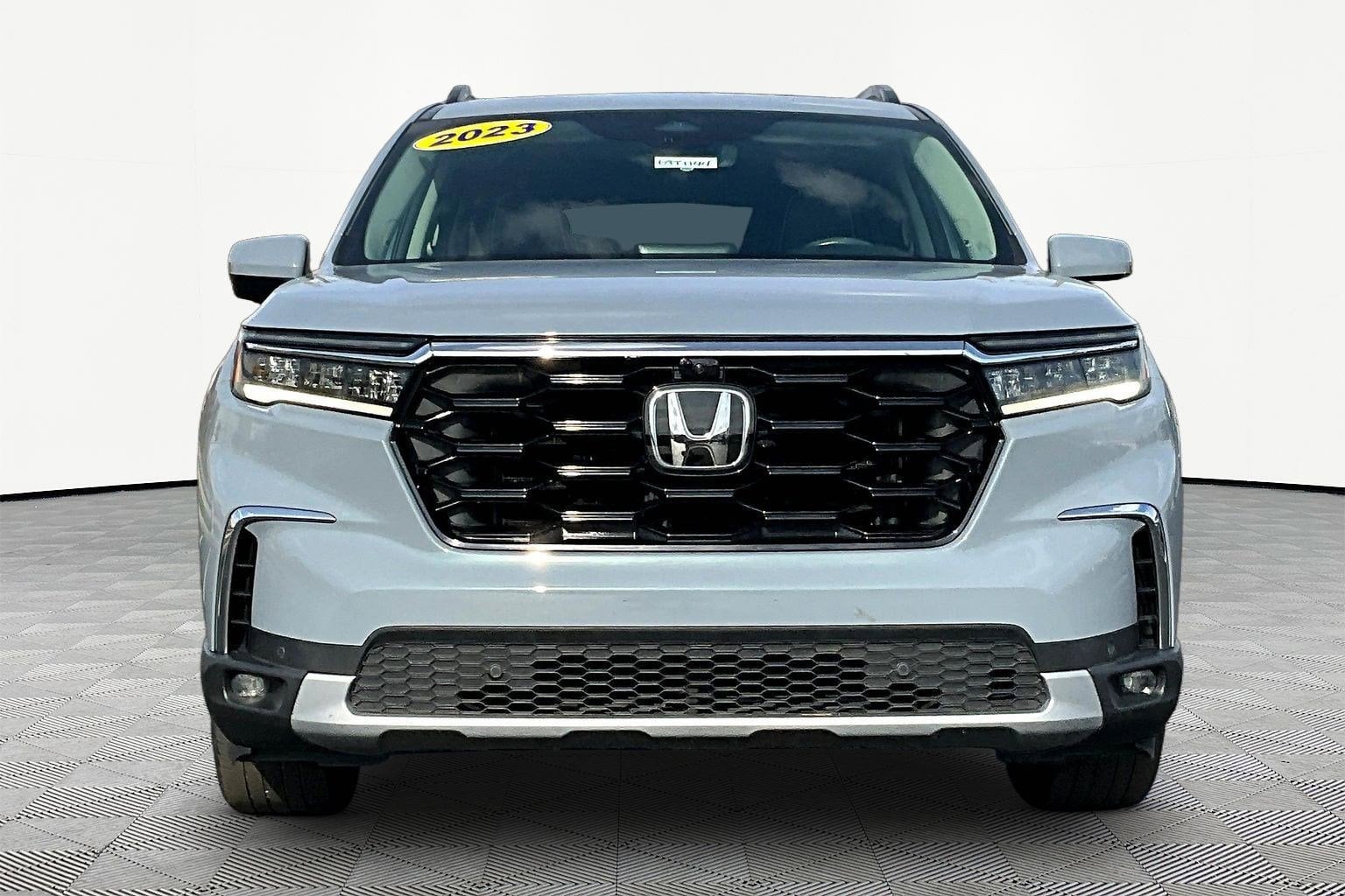 honda pilot 2023 5FNYG1H88PB004162 image honda pilot 2023 5FNYG1H88PB004162 image