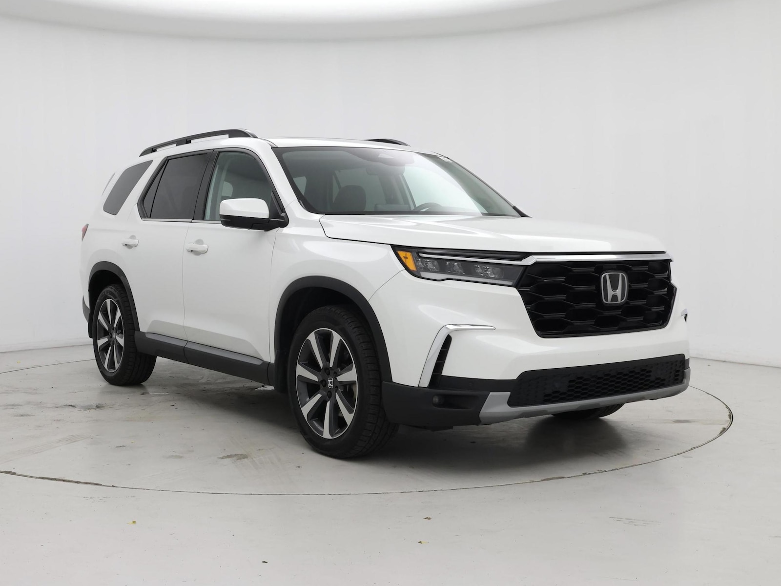 honda pilot 2023 5FNYG1H73PB001001 image honda pilot 2023 5FNYG1H73PB001001 image