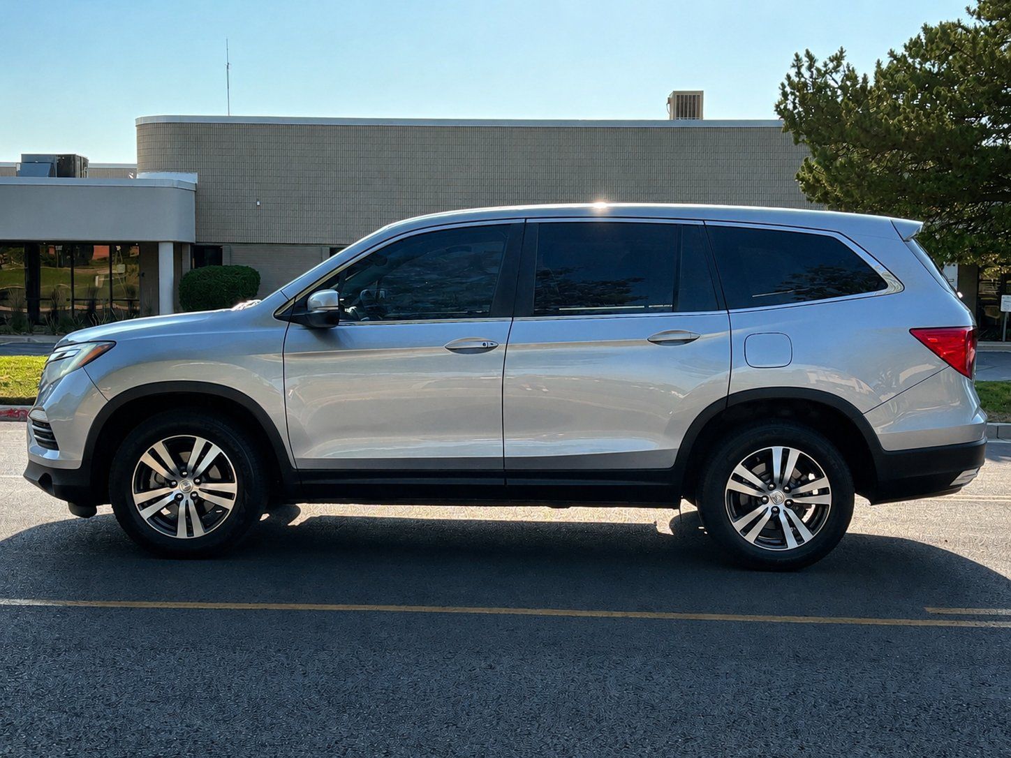 honda pilot 2016 5FNYF5H39GB029439 image honda pilot 2016 5FNYF5H39GB029439 image