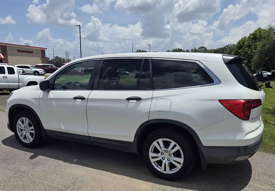 honda pilot 2016 5FNYF5H18GB012257 image honda pilot 2016 5FNYF5H18GB012257 image