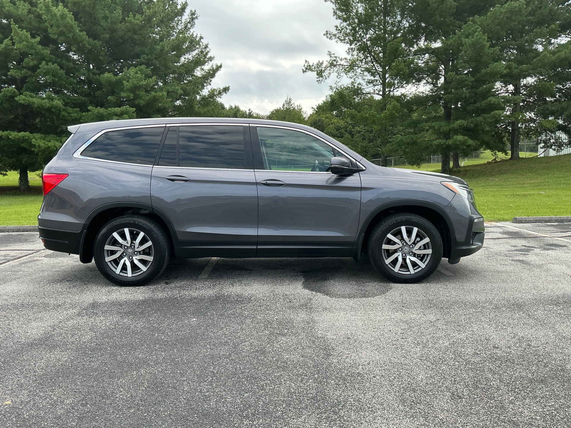 honda pilot 2019 5FNYF6H45KB020101 image honda pilot 2019 5FNYF6H45KB020101 image
