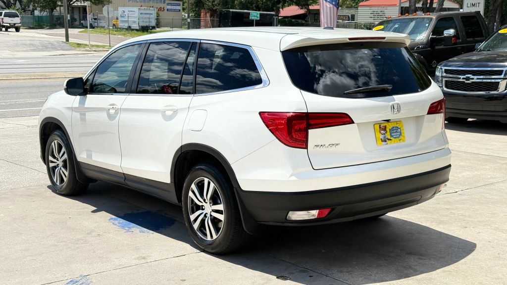 honda pilot 2018 5FNYF5H65JB001087 image honda pilot 2018 5FNYF5H65JB001087 image