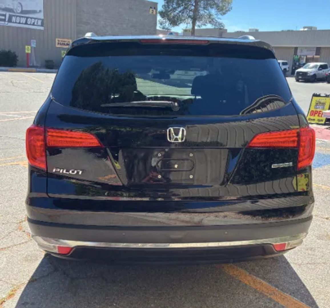 honda pilot 2018 5FNYF5H99JB002768 image