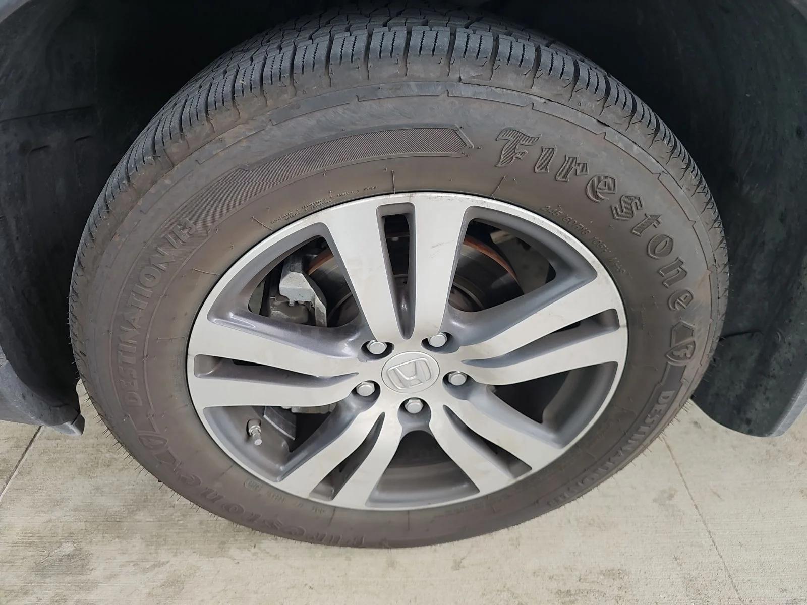 honda pilot 2018 5FNYF5H74JB028094 image honda pilot 2018 5FNYF5H74JB028094 image