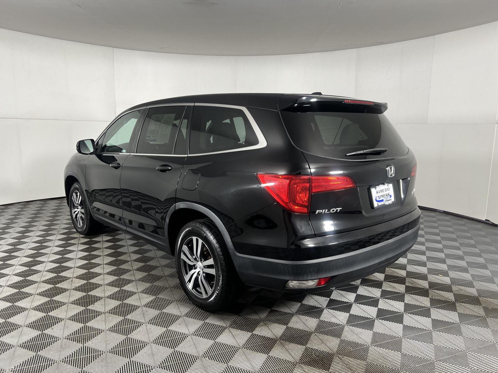 honda pilot 2018 5FNYF6H39JB034203 image honda pilot 2018 5FNYF6H39JB034203 image