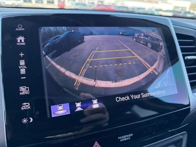 honda pilot 2018 5FNYF5H94JB030168 image honda pilot 2018 5FNYF5H94JB030168 image