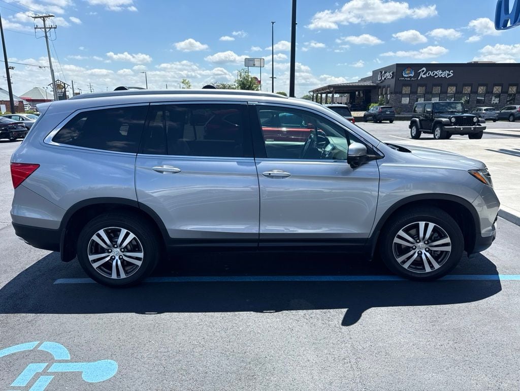 honda pilot 2018 5FNYF6H59JB031125 image honda pilot 2018 5FNYF6H59JB031125 image