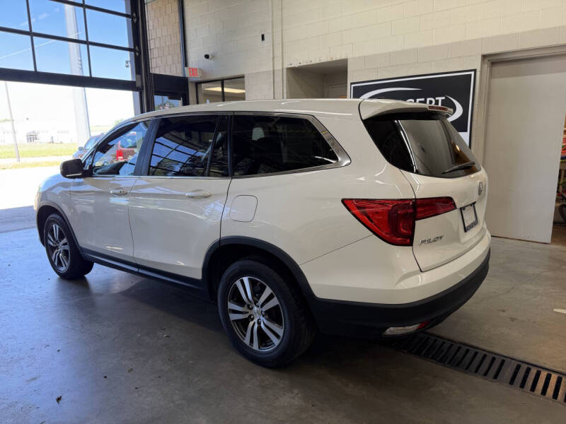 honda pilot 2018 5FNYF6H59JB061452 image honda pilot 2018 5FNYF6H59JB061452 image