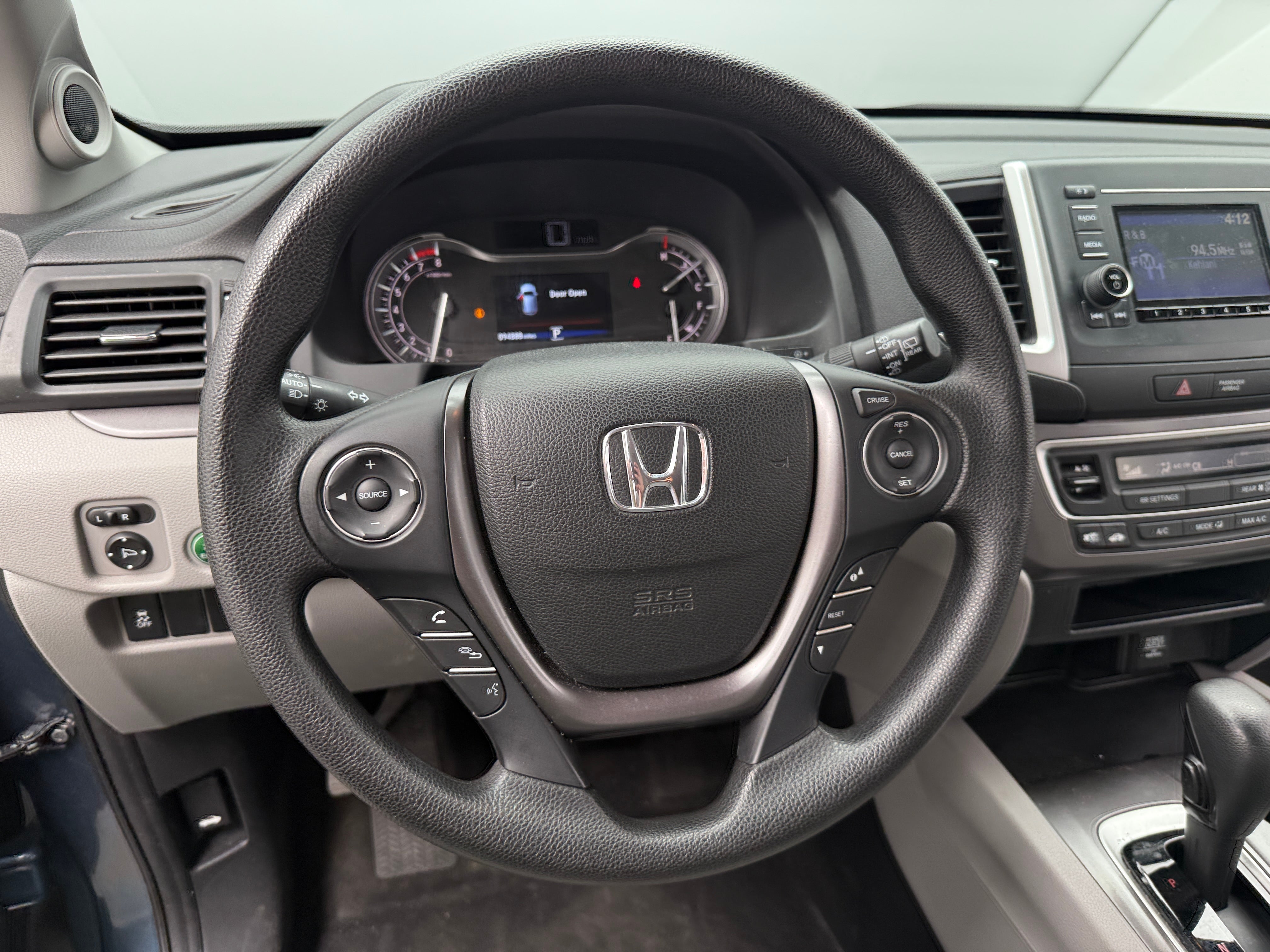 honda pilot 2018 5FNYF6H15JB059520 image honda pilot 2018 5FNYF6H15JB059520 image