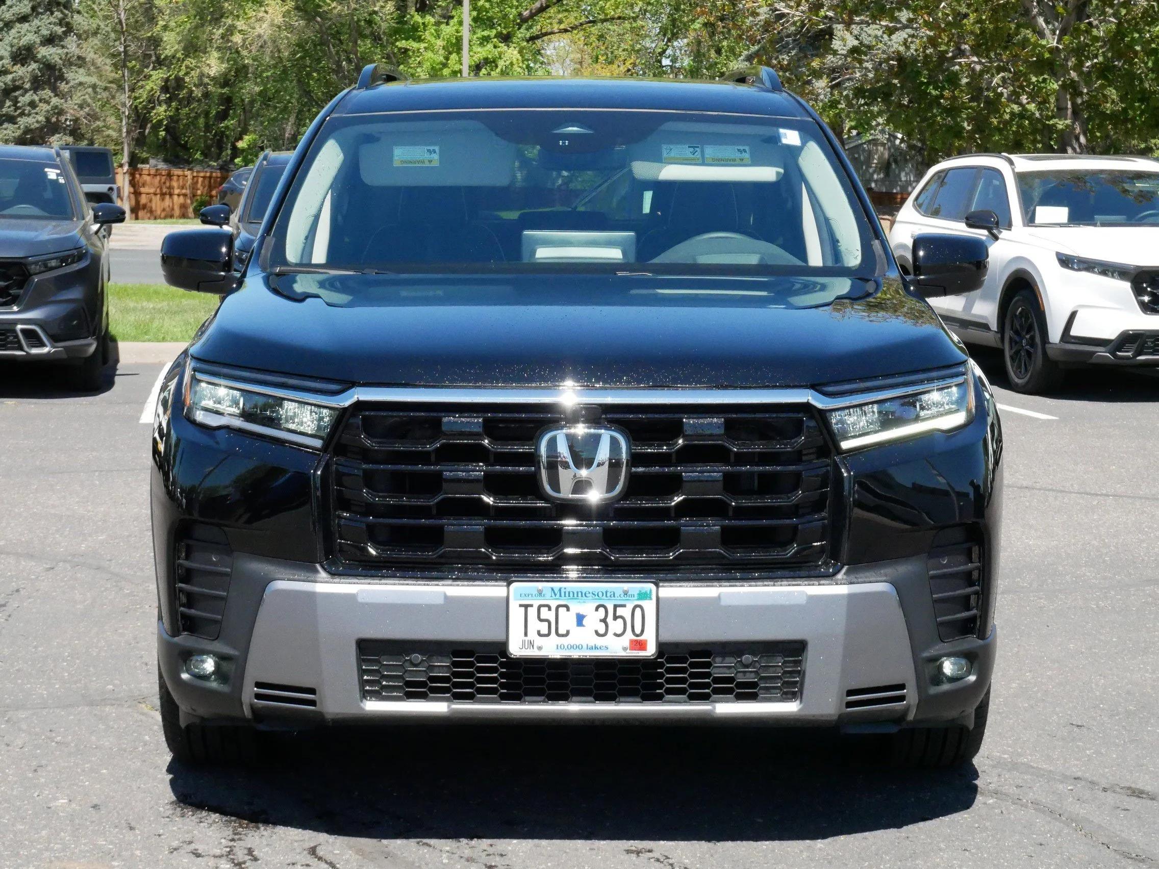 honda pilot 2026 5FNYG1H81TB004644 image honda pilot 2026 5FNYG1H81TB004644 image