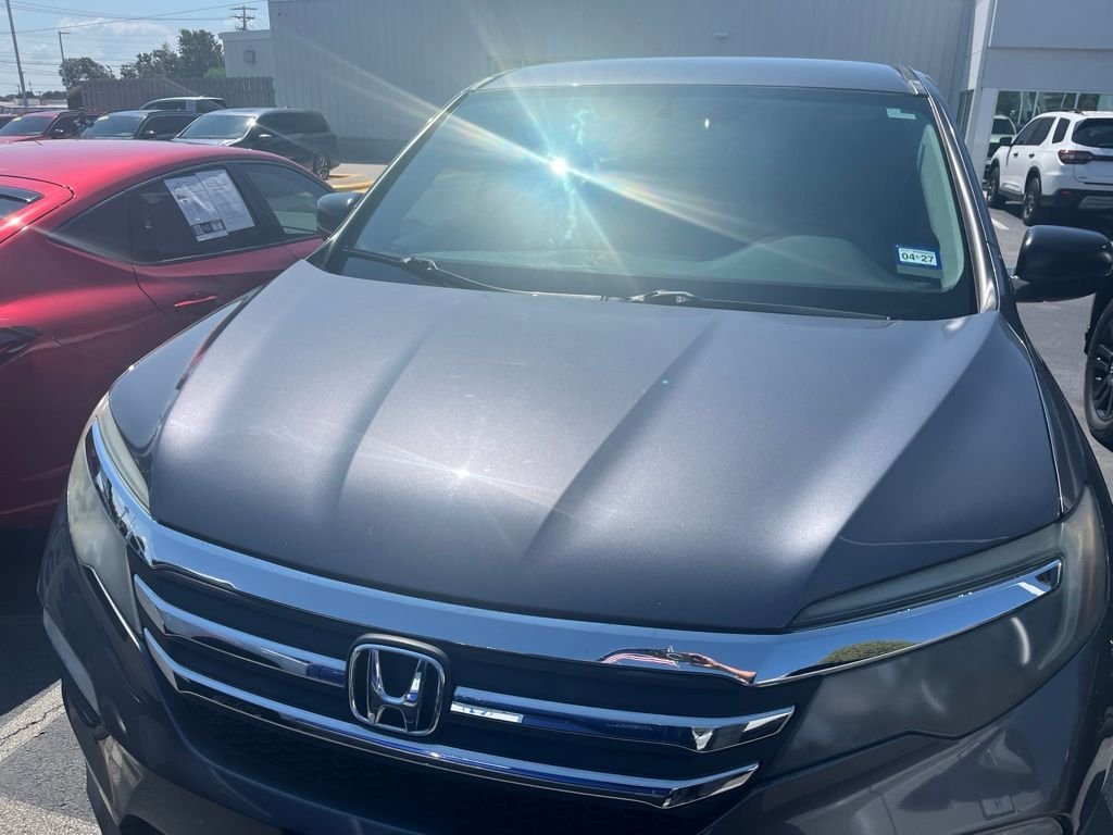 honda pilot 2017 5FNYF5H11HB027121 image honda pilot 2017 5FNYF5H11HB027121 image