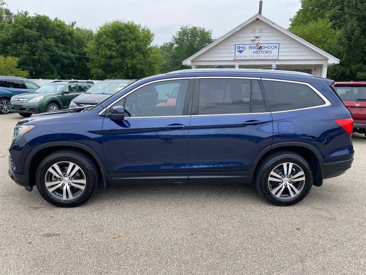 honda pilot 2017 5FNYF6H75HB034194 image honda pilot 2017 5FNYF6H75HB034194 image