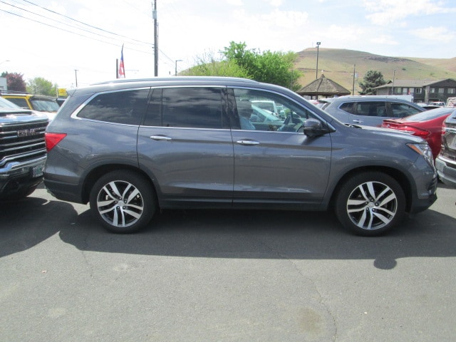 honda pilot 2017 5FNYF6H90HB039336 image honda pilot 2017 5FNYF6H90HB039336 image