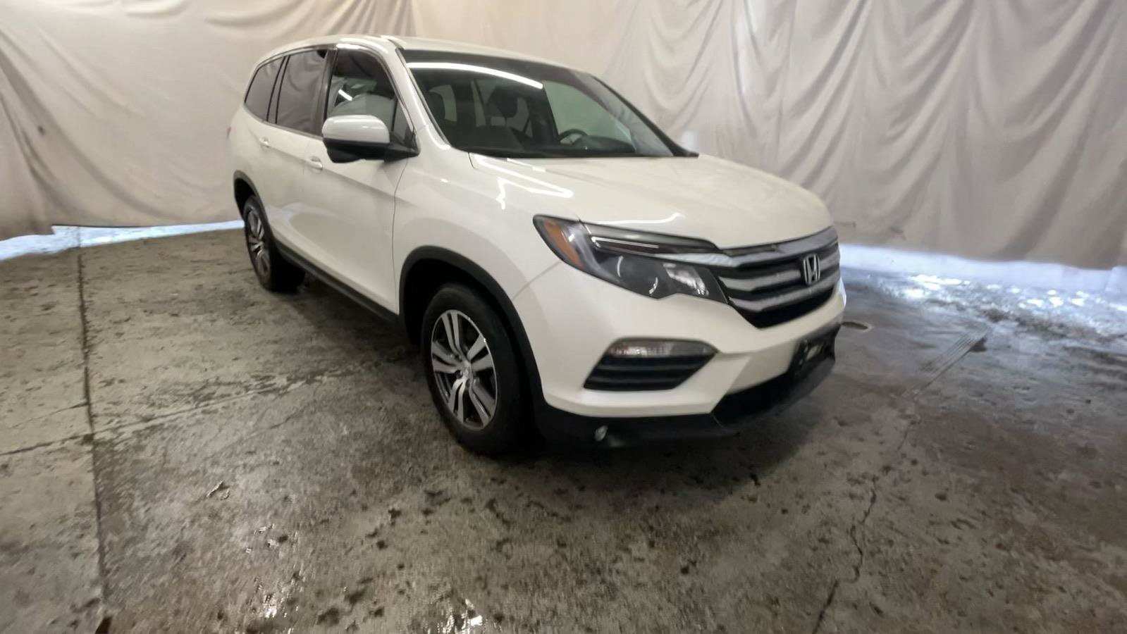 honda pilot 2017 5FNYF6H37HB039250 image honda pilot 2017 5FNYF6H37HB039250 image