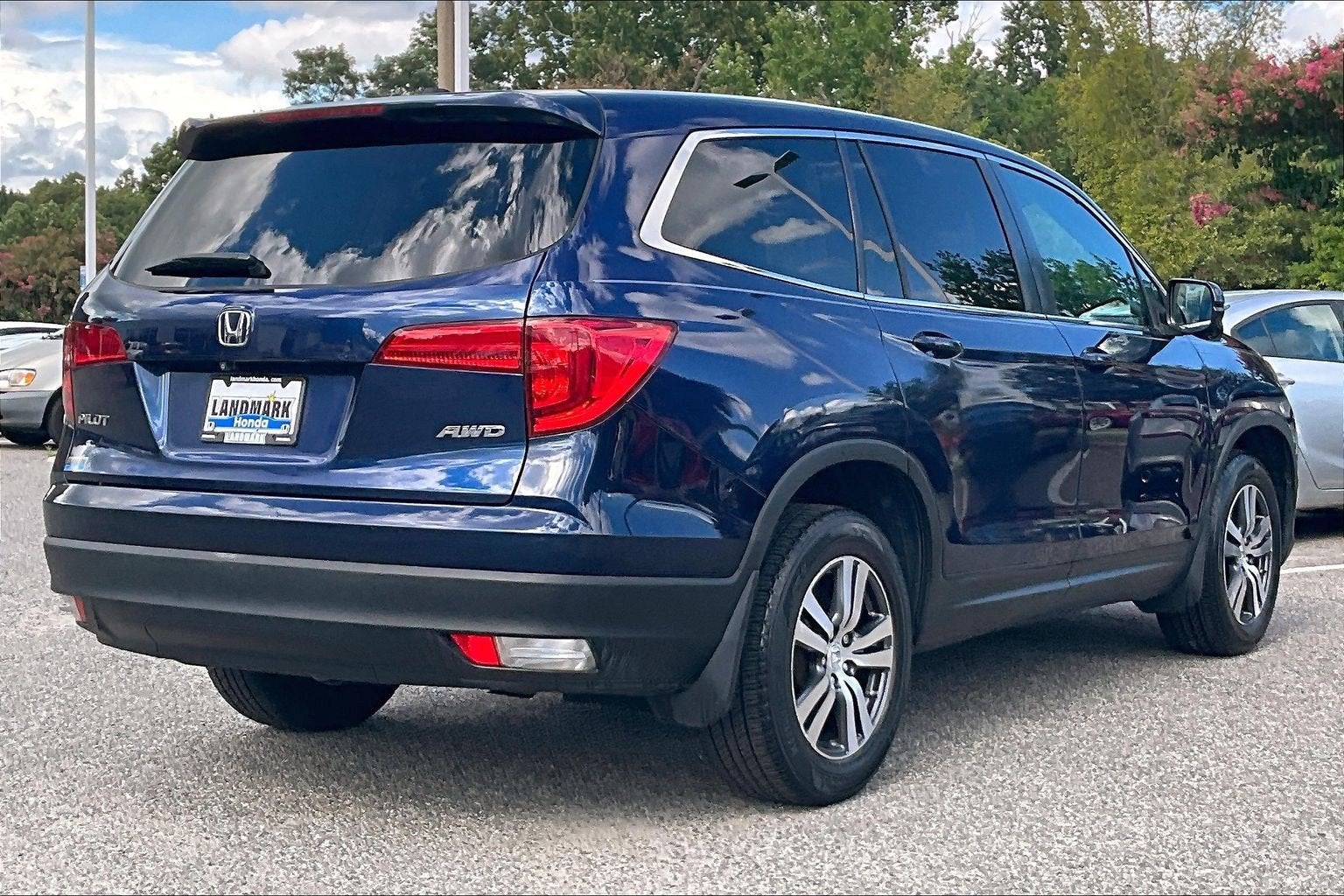 honda pilot 2017 5FNYF6H45HB076998 image honda pilot 2017 5FNYF6H45HB076998 image