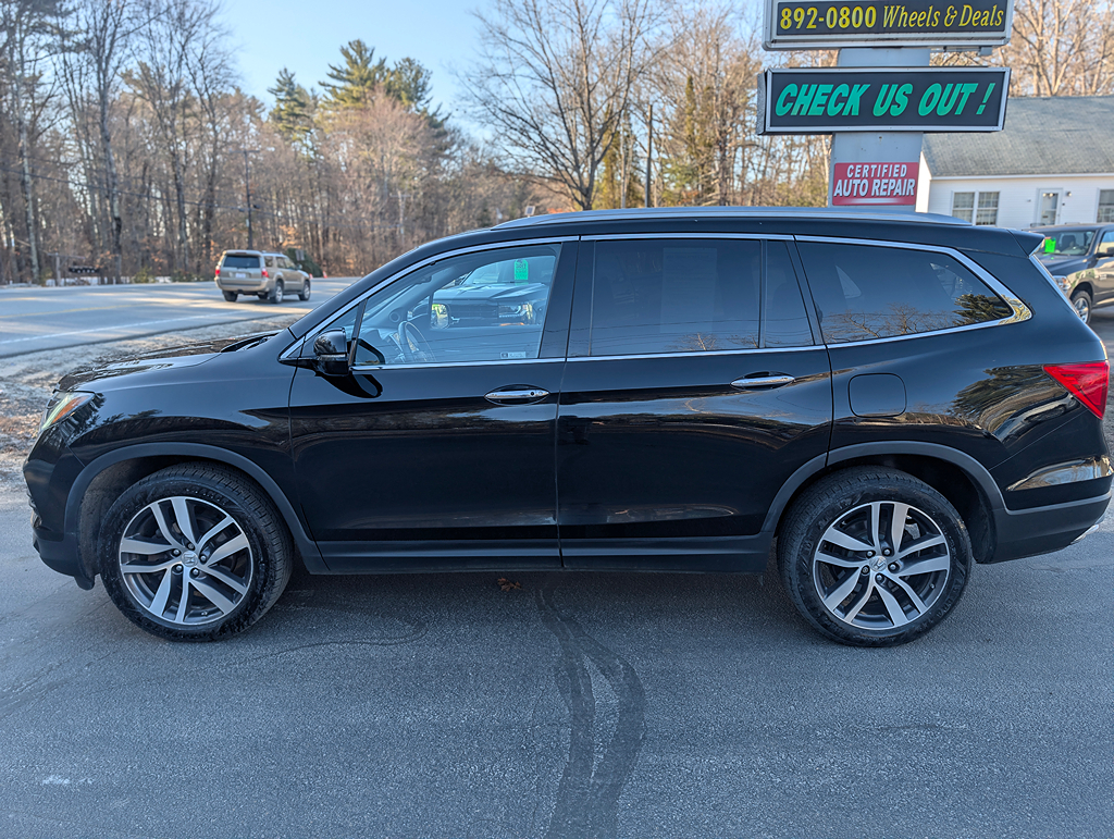 honda pilot 2017 5FNYF6H95HB097958 image honda pilot 2017 5FNYF6H95HB097958 image