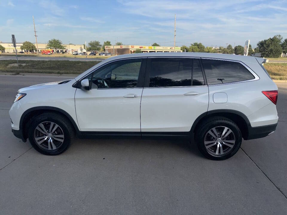 honda pilot 2017 5FNYF6H36HB007440 image honda pilot 2017 5FNYF6H36HB007440 image