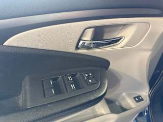 honda pilot 2017 5FNYF5H60HB035271 image honda pilot 2017 5FNYF5H60HB035271 image