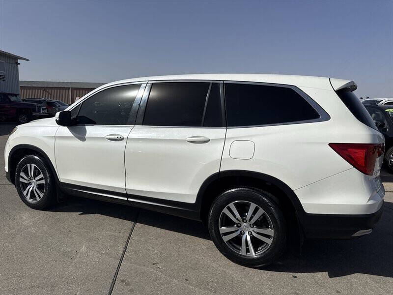 honda pilot 2017 5FNYF6H69HB030706 image honda pilot 2017 5FNYF6H69HB030706 image