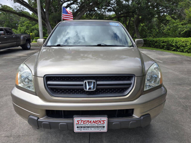 honda pilot 2004 2HKYF18464H594424 image honda pilot 2004 2HKYF18464H594424 image