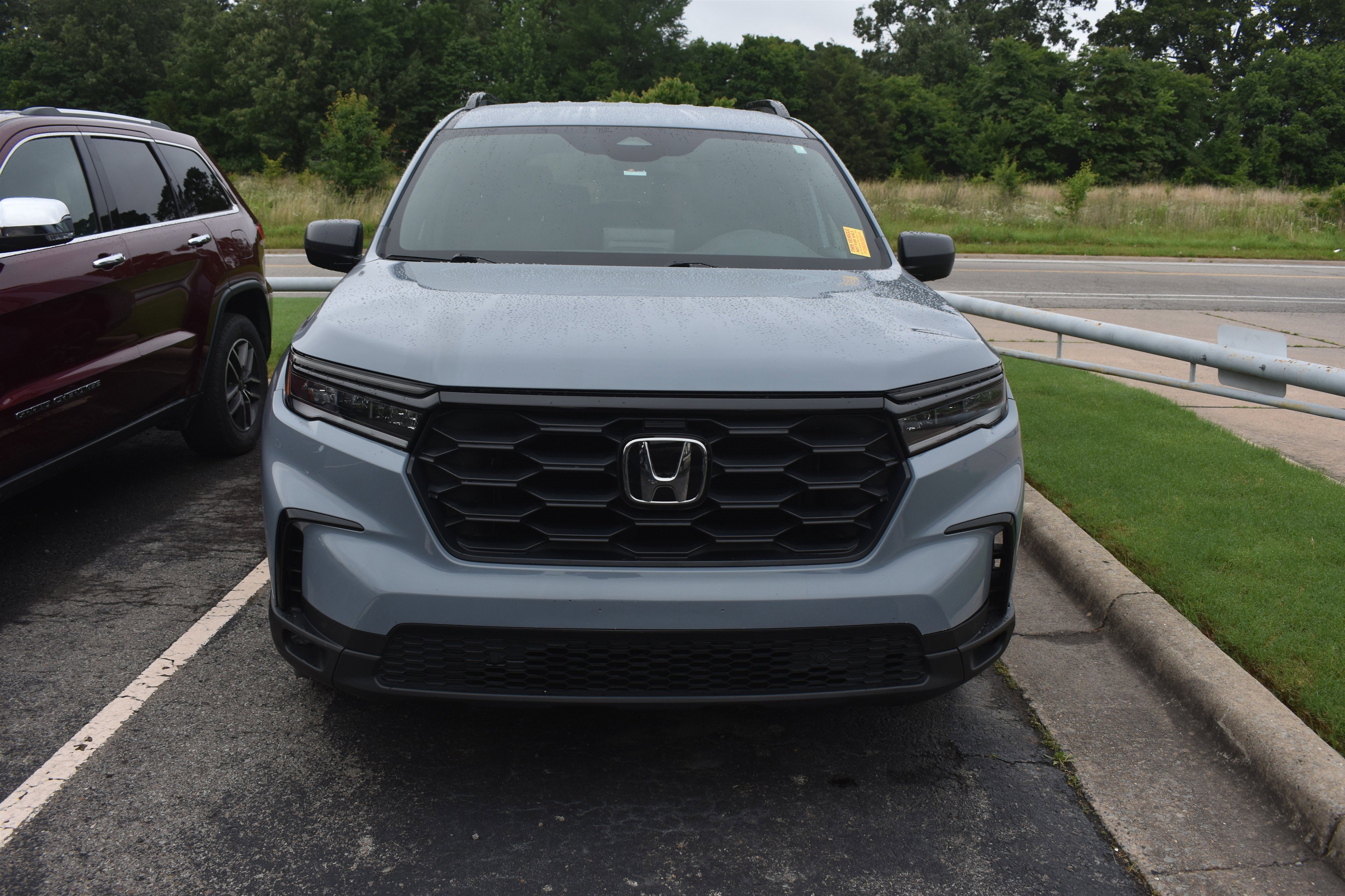 honda pilot 2024 5FNYG2H36RB007574 image honda pilot 2024 5FNYG2H36RB007574 image
