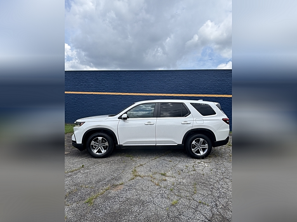 honda pilot 2024 5FNYG1H44RB017779 image honda pilot 2024 5FNYG1H44RB017779 image