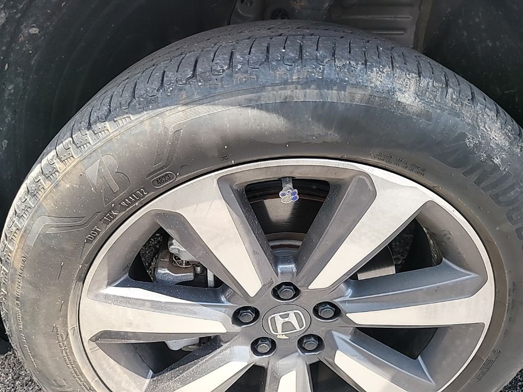 honda pilot 2024 5FNYG1H72RB037233 image honda pilot 2024 5FNYG1H72RB037233 image