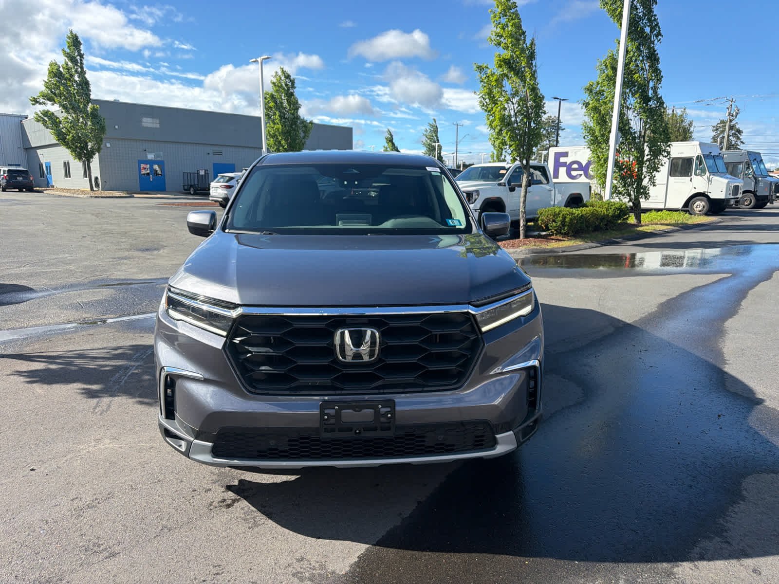 honda pilot 2024 5FNYG1H4XRB041097 image honda pilot 2024 5FNYG1H4XRB041097 image