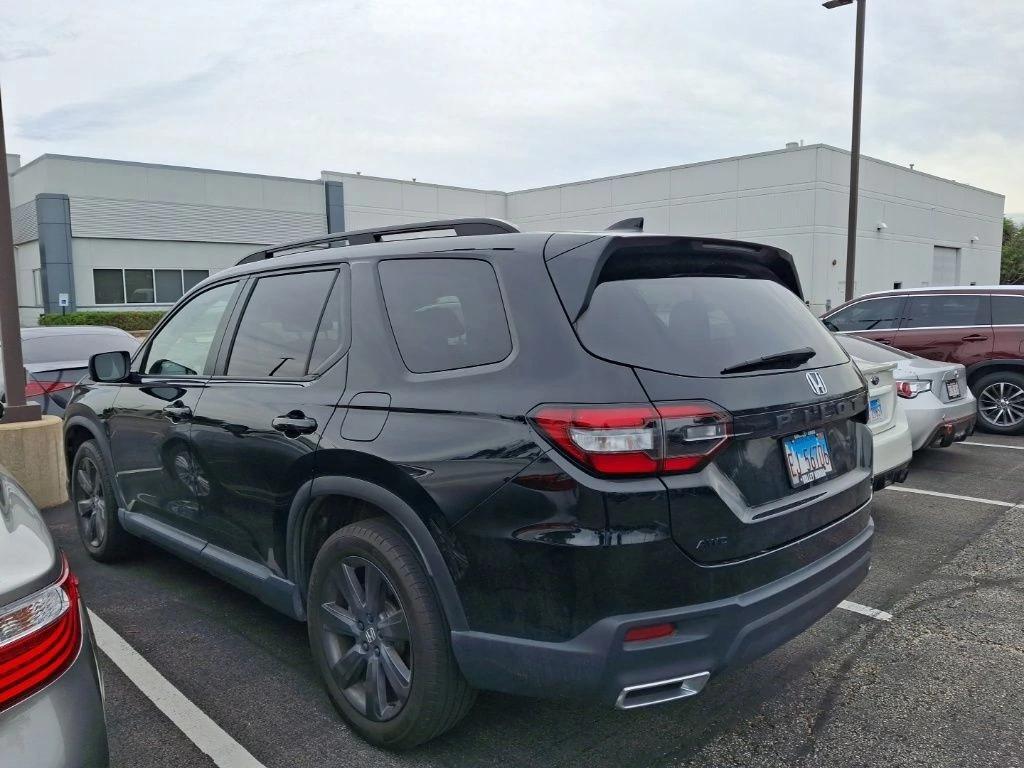 honda pilot 2024 5FNYG1H33RB031101 image honda pilot 2024 5FNYG1H33RB031101 image