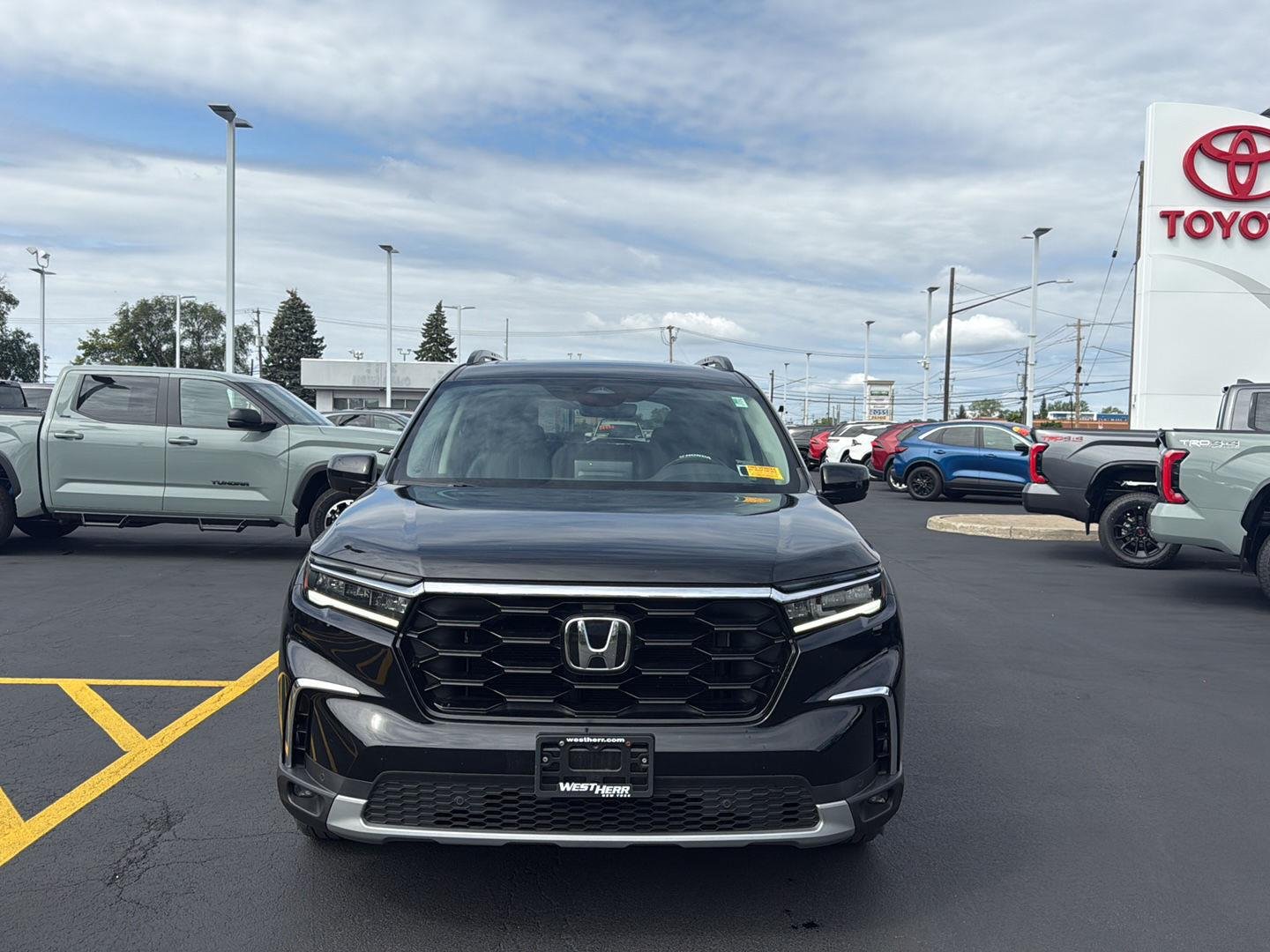 honda pilot 2024 5FNYG1H75RB047691 image honda pilot 2024 5FNYG1H75RB047691 image