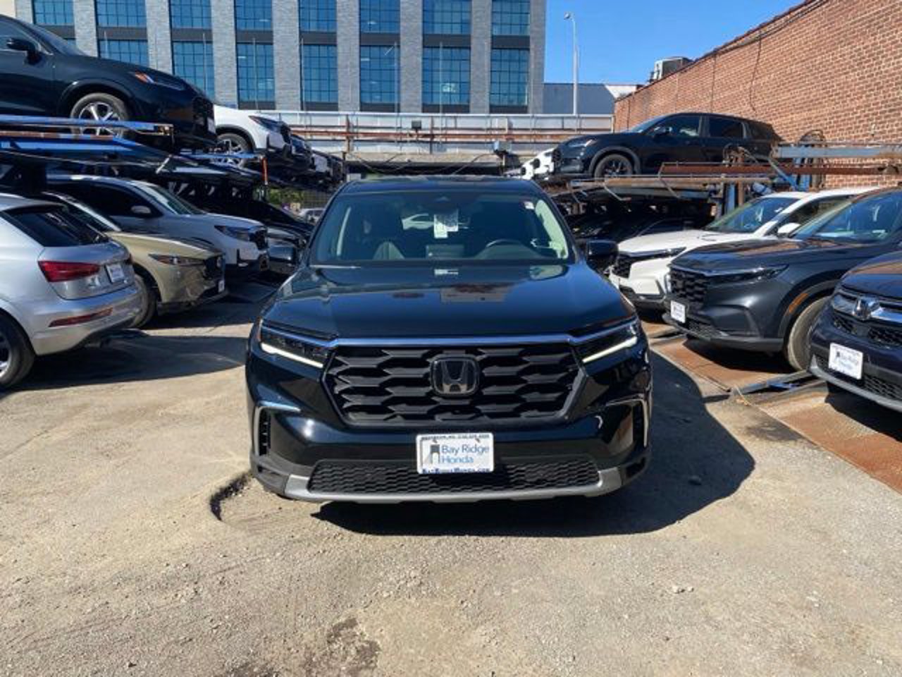 honda pilot 2024 5FNYG1H51RB001953 image honda pilot 2024 5FNYG1H51RB001953 image