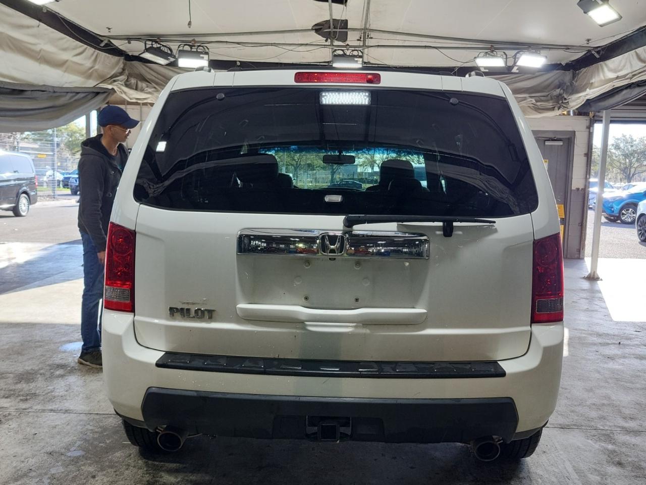 honda pilot 2010 5FNYF3H56AB008836 image honda pilot 2010 5FNYF3H56AB008836 image