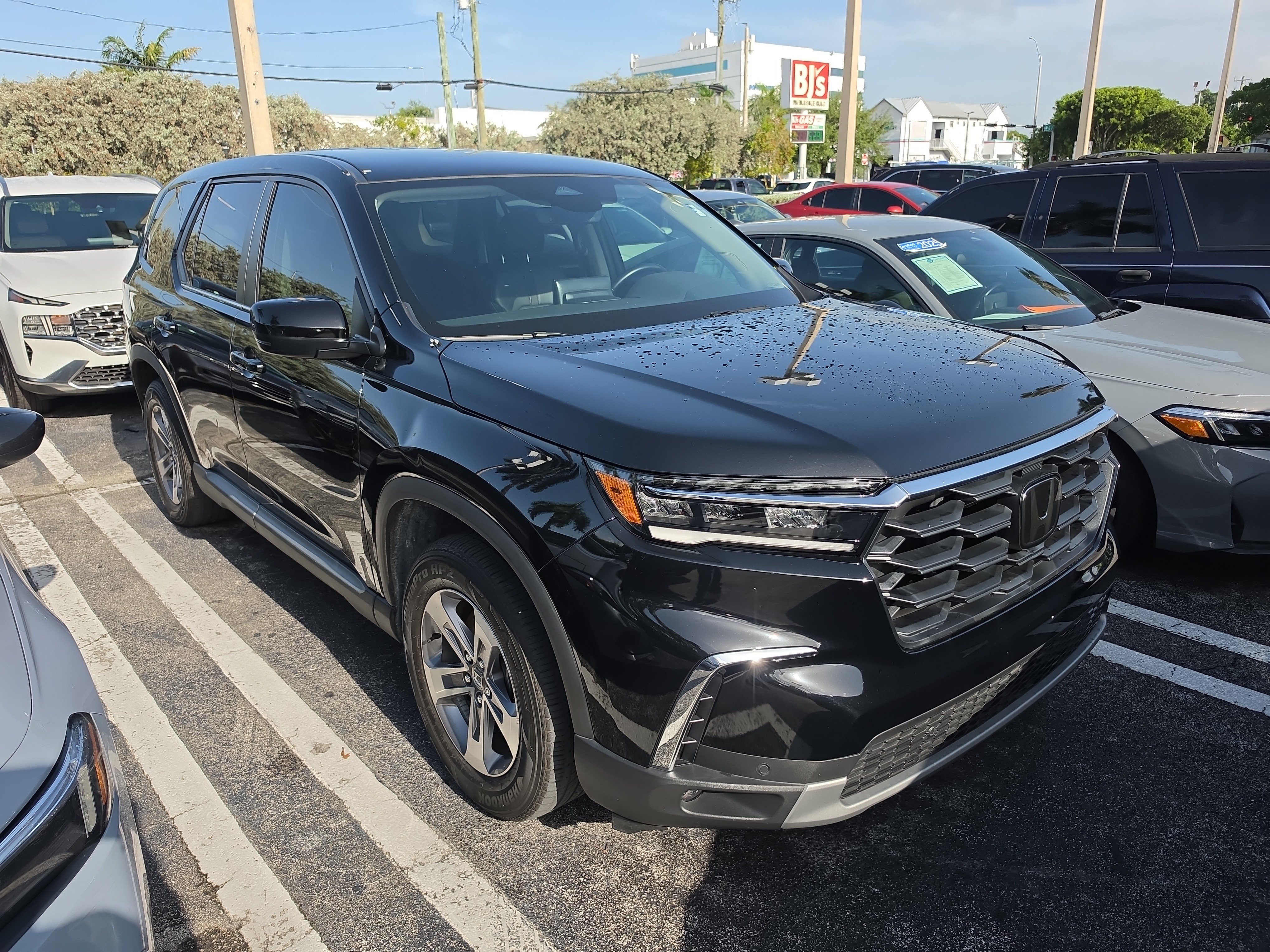 honda pilot 2025 5FNYG2H48SB022141 image honda pilot 2025 5FNYG2H48SB022141 image