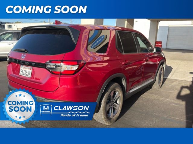 honda pilot 2025 5FNYG2H48SB007008 image honda pilot 2025 5FNYG2H48SB007008 image