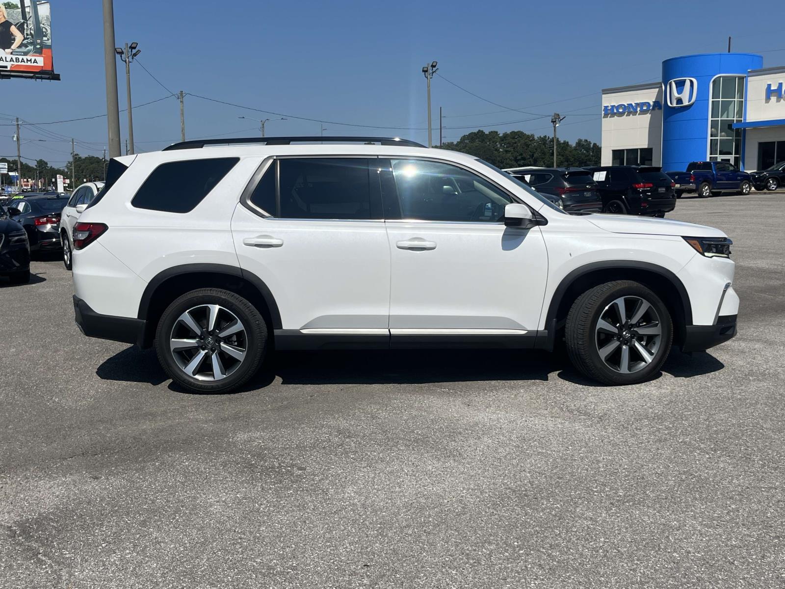 honda pilot 2025 5FNYG1H73SB085698 image honda pilot 2025 5FNYG1H73SB085698 image