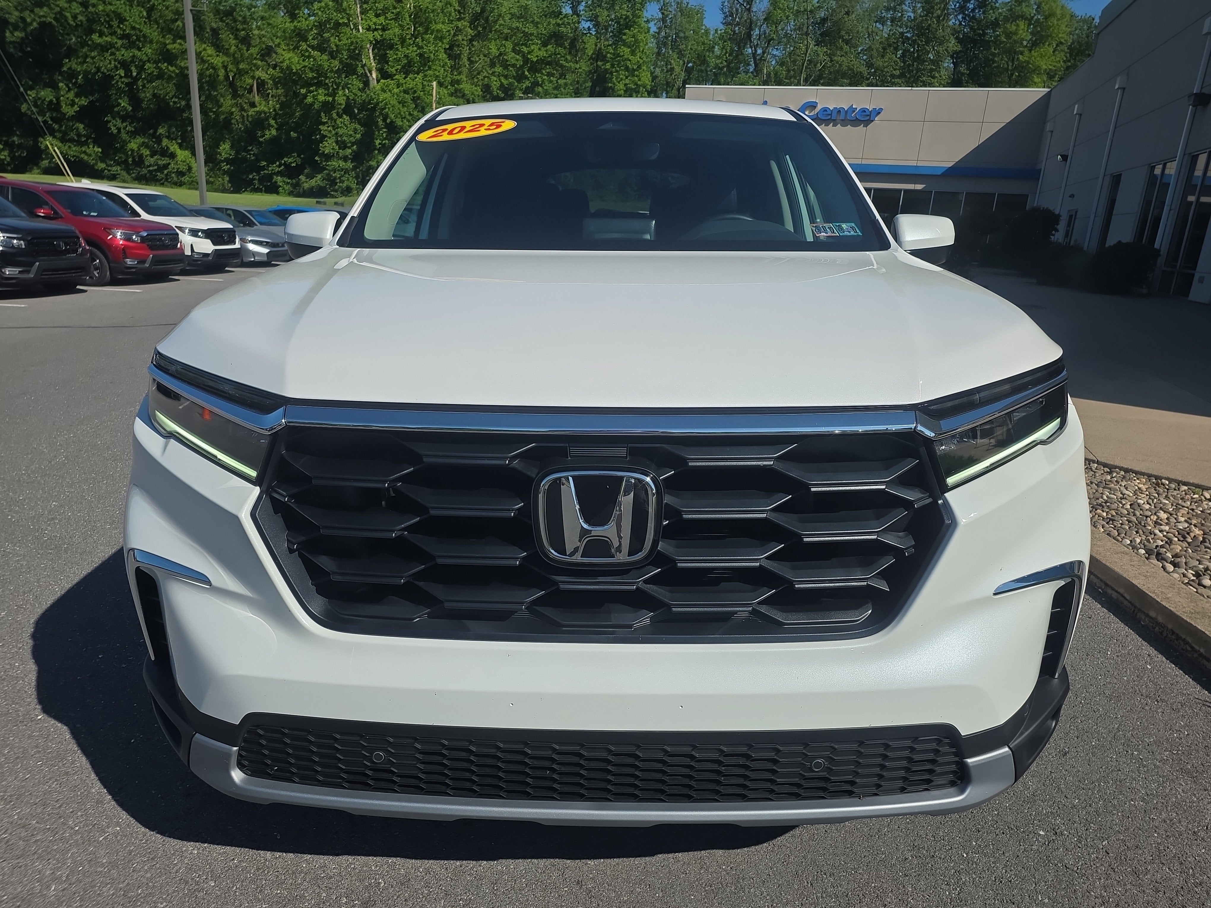 honda pilot 2025 5FNYG1H46SB186112 image honda pilot 2025 5FNYG1H46SB186112 image