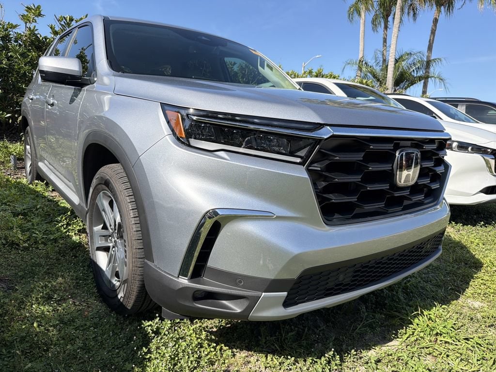 honda pilot 2025 5FNYG2H40SB013806 image honda pilot 2025 5FNYG2H40SB013806 image