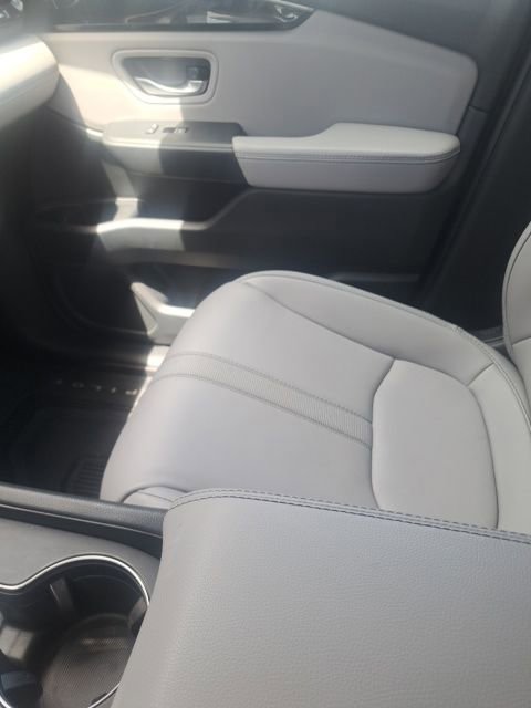 honda pilot 2025 5FNYG1H49SB186458 image honda pilot 2025 5FNYG1H49SB186458 image