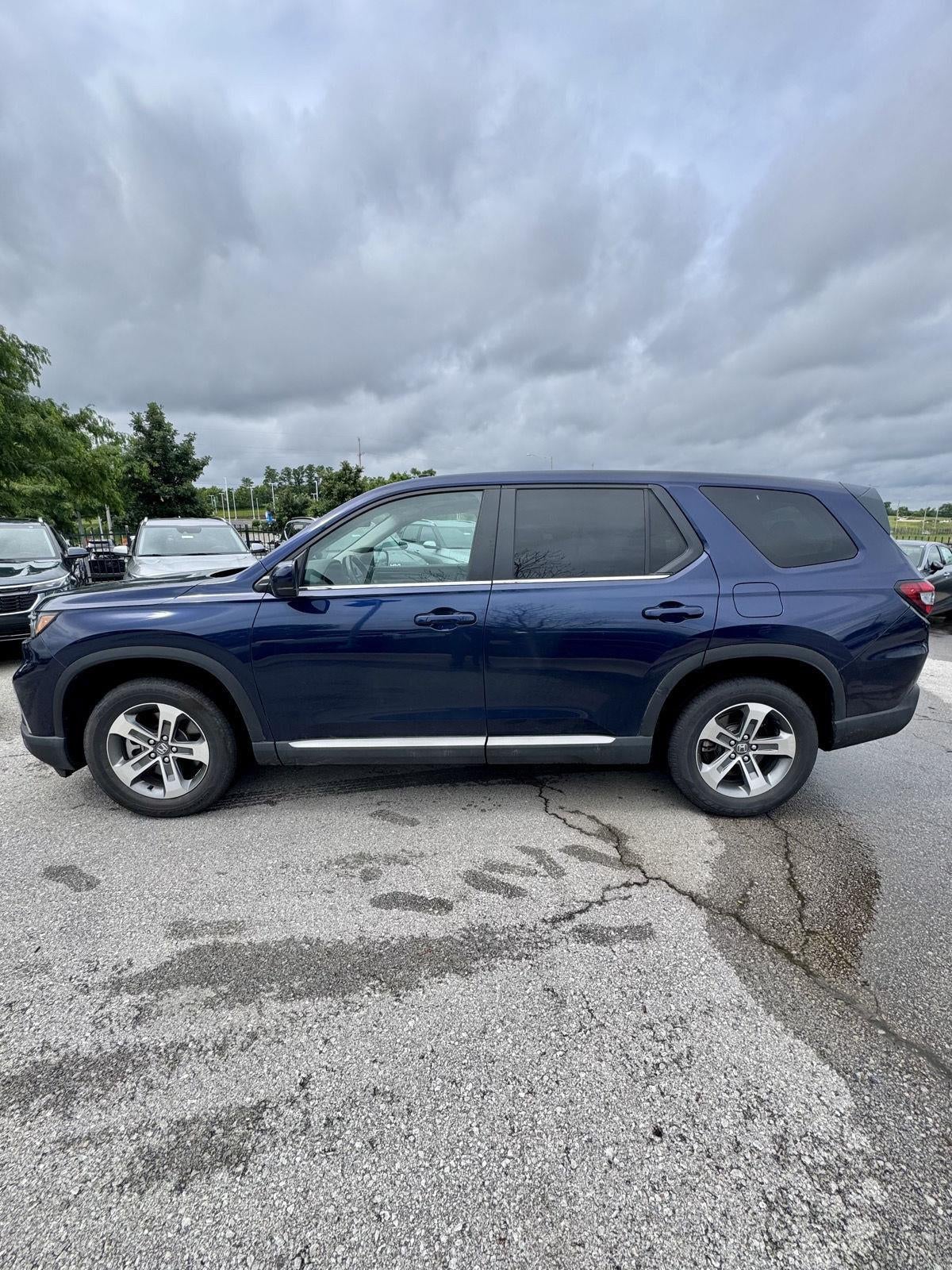 honda pilot 2025 5FNYG1H46SB056914 image honda pilot 2025 5FNYG1H46SB056914 image