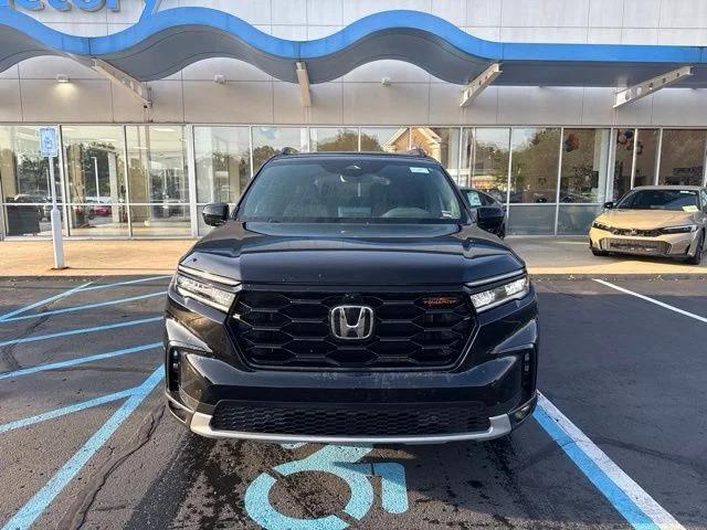 honda pilot 2025 5FNYG1H68SB030882 image honda pilot 2025 5FNYG1H68SB030882 image